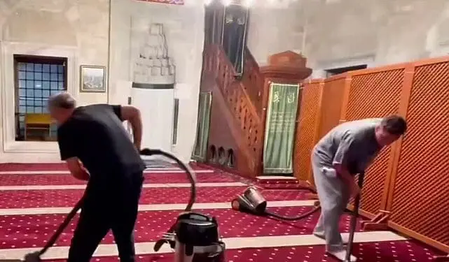 Mesut Özil’den örnek davranış