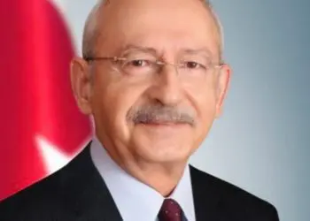 Merkepler Adam Olur, Sen Adam Olmazsın…