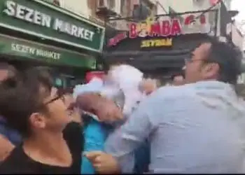 TGB İzmir’de ABD askeri personelinin başına Çuval geçirdi.